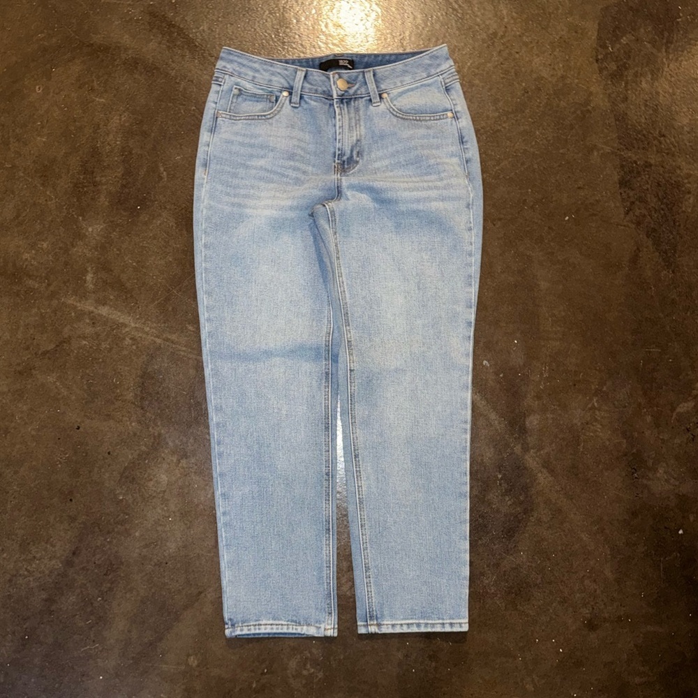 1822 Denim High-Rise Straight Leg Jeans - Size 6 - Light Wash